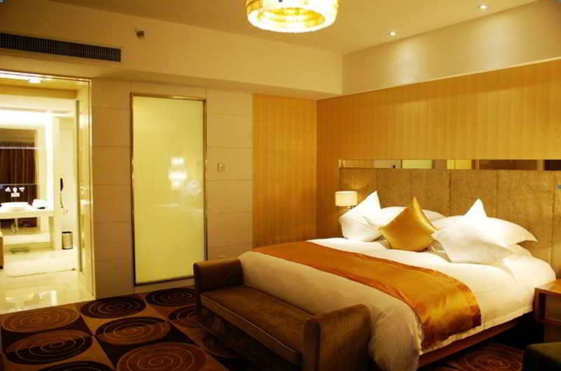 Crowne Plaza Tianjin Binhai Center By Ihg Exterior photo